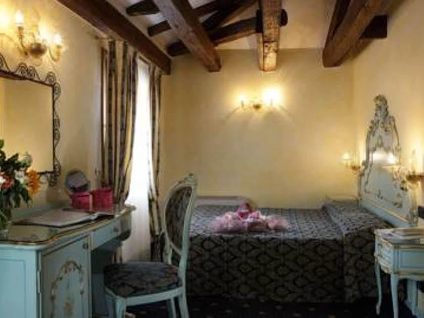 Ca' Zose 3* Venecia