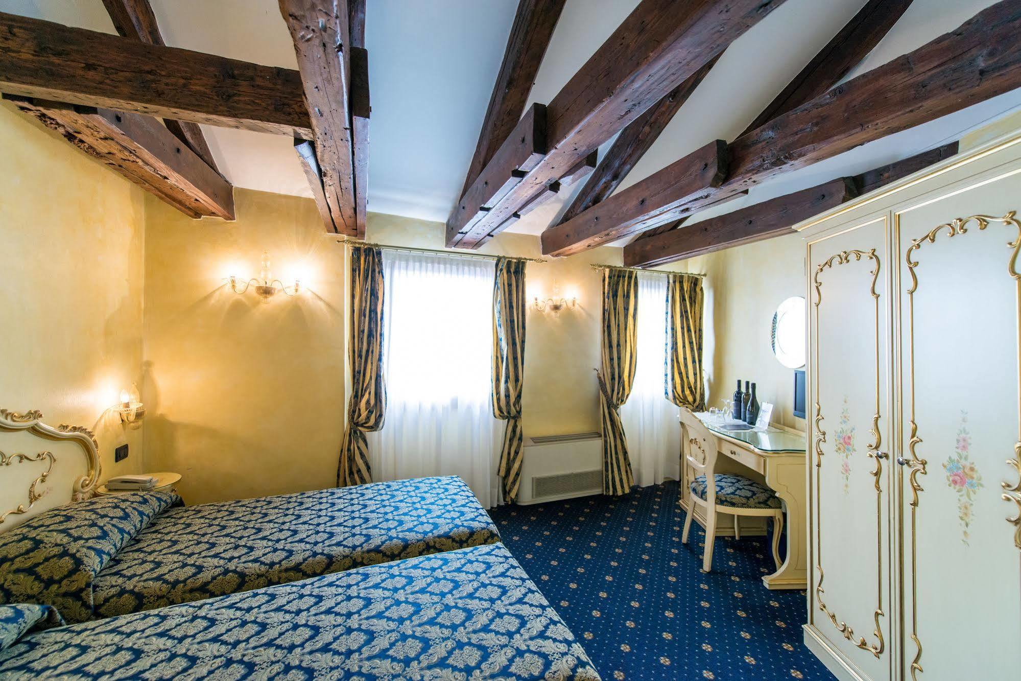 Ca' Zose 3* Venezia
